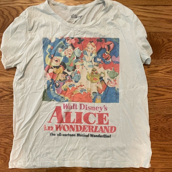 Chaser Vintage Alice Disney tee- L - Picture 2 of 3